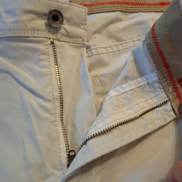 IZOD Saltwater Straight Fit Chino Pants 36W x 32L Stone Zip/Button Closure - Picture 5 of 11